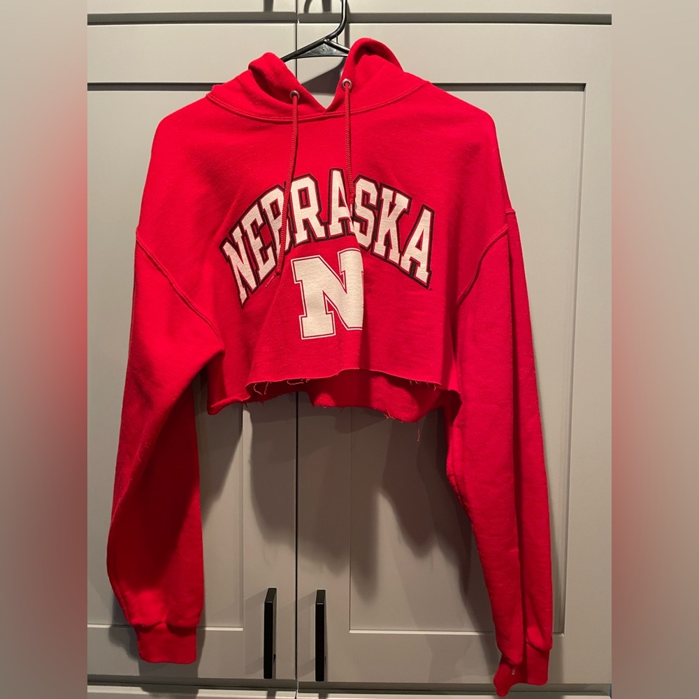 Cropped Nebraska sweatshirt